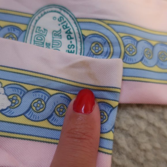 HERMES TWILLY 'BRIDE DE COUR' ROSE PALE (PINK) SET - BOXES (USED) - Picture 9 of 10